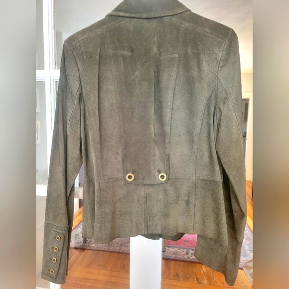 Suede jacket, size 6 - Picture 3 of 8